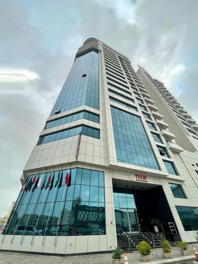Tulip Hotel & Suites Manama Luaran gambar