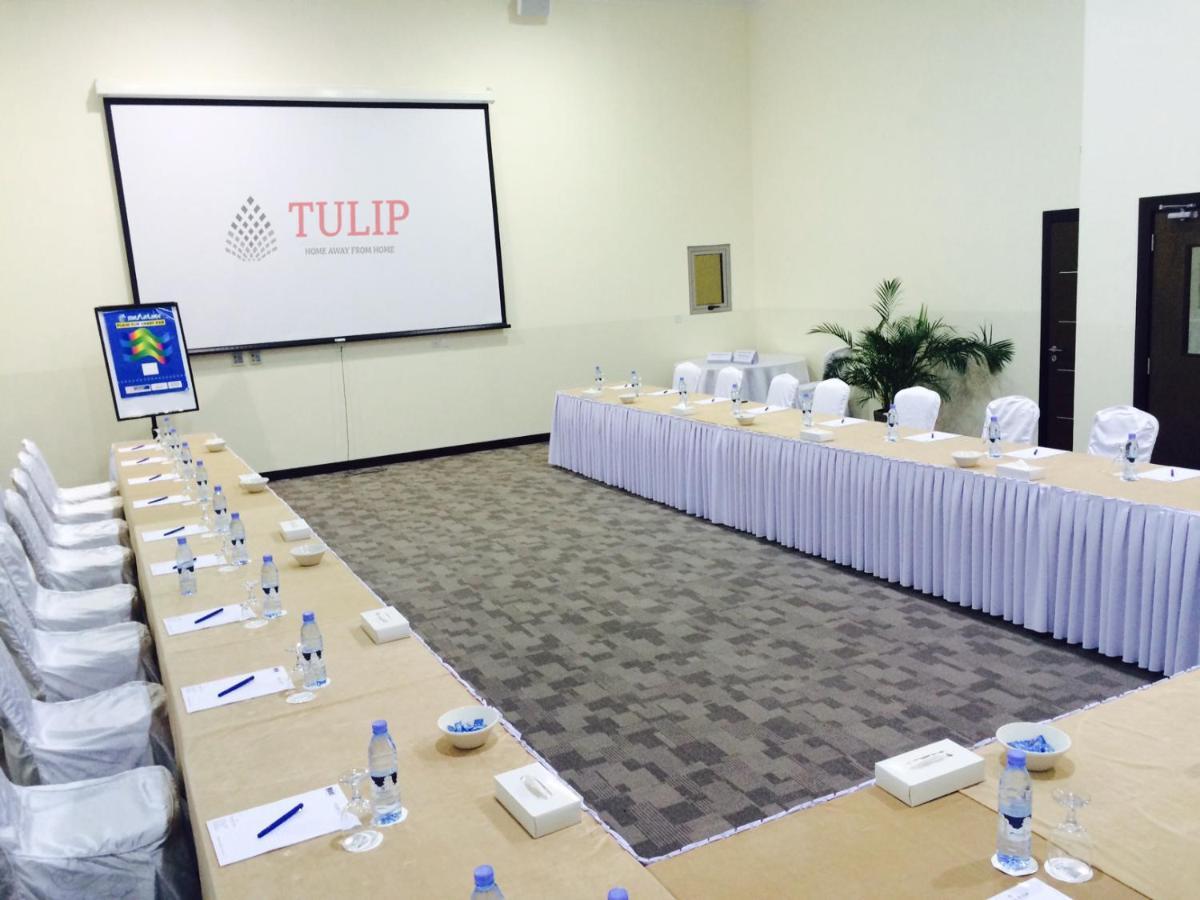 Tulip Hotel & Suites Manama Luaran gambar